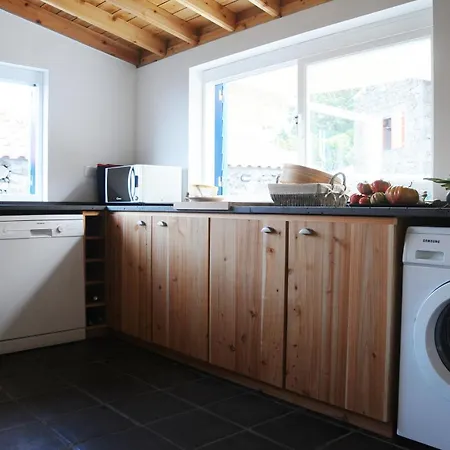 Casas Portas Do Mar E Portas Do Sol São Roque do Pico